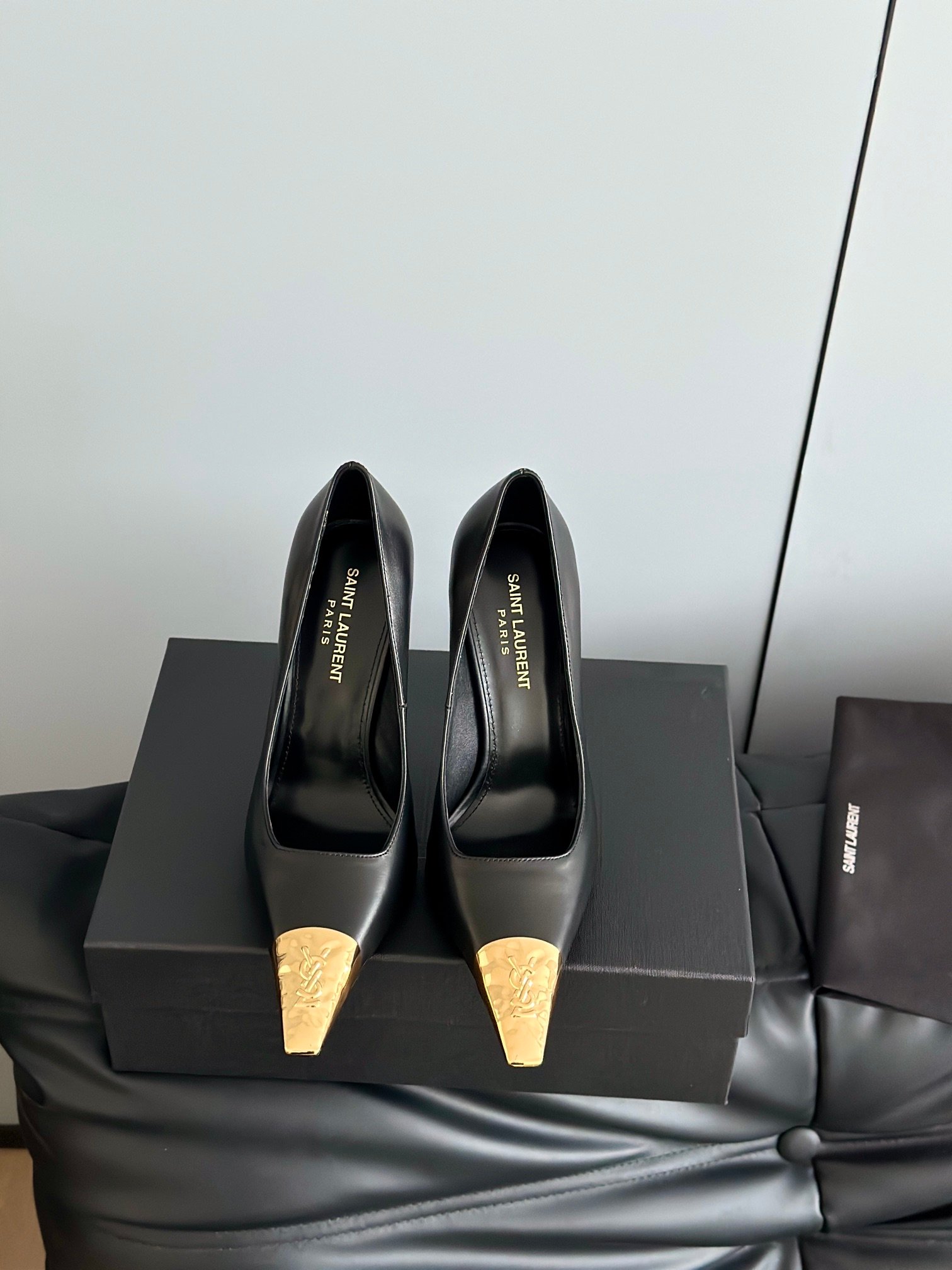 Saint Laurent YSL Front Metal Leather Pump
