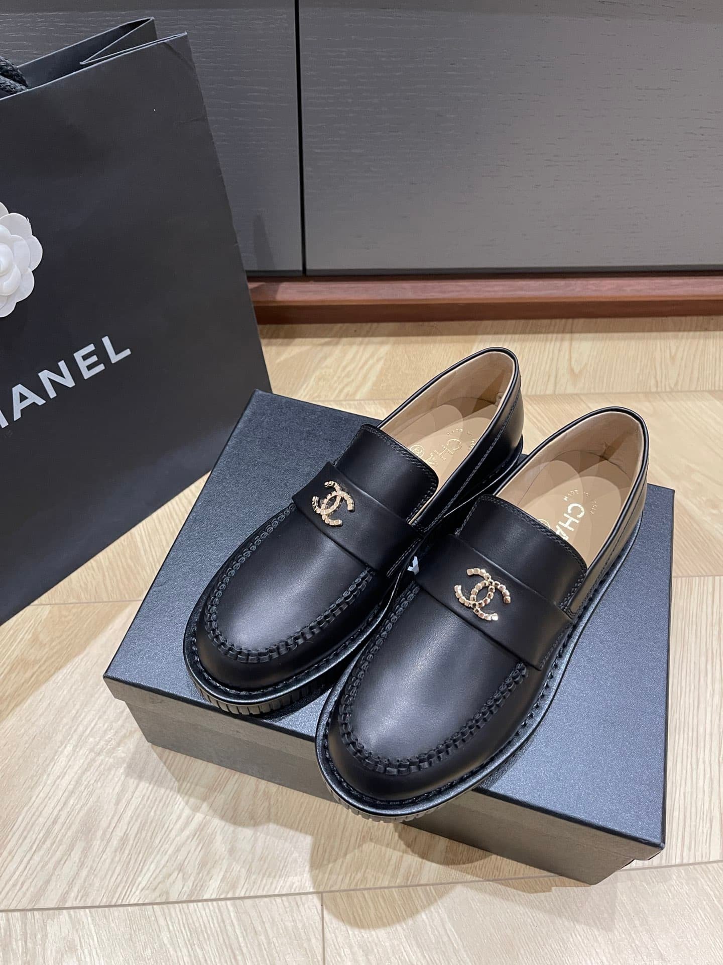 Chanel Shiny Crumpled Calfskin Loafer