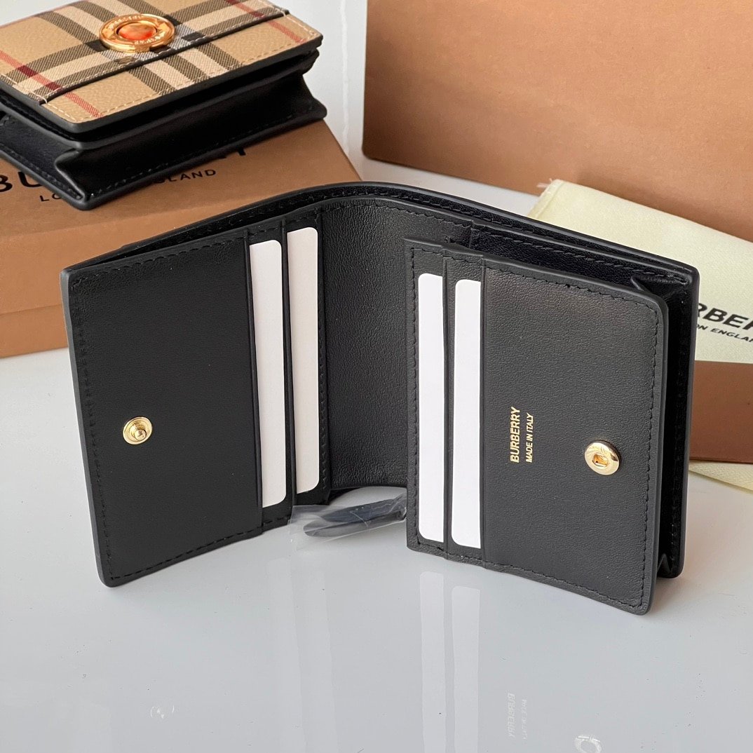 Burberry Bifold Wallet