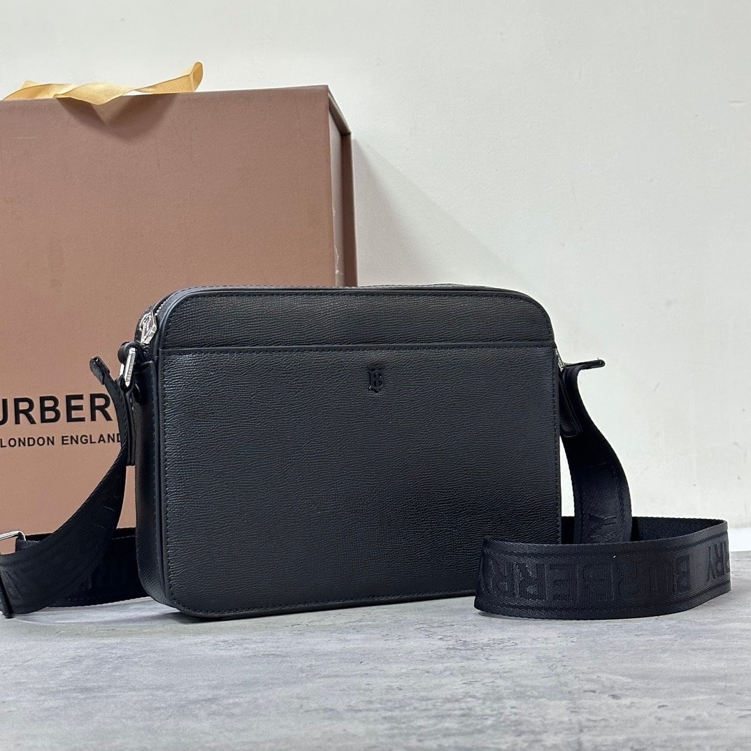 Burberry Black Leather Shoulder Bag
