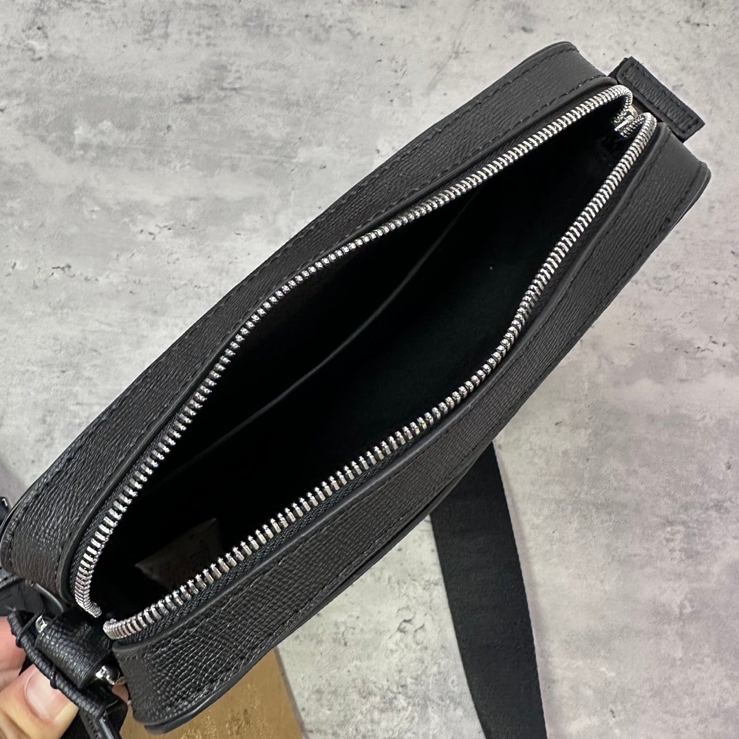 Burberry Black Leather Shoulder Bag