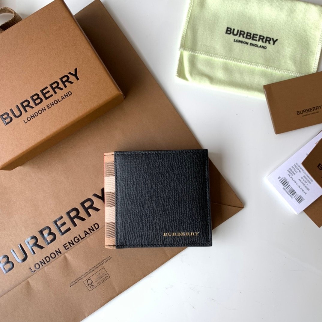 Burberry Card Holder