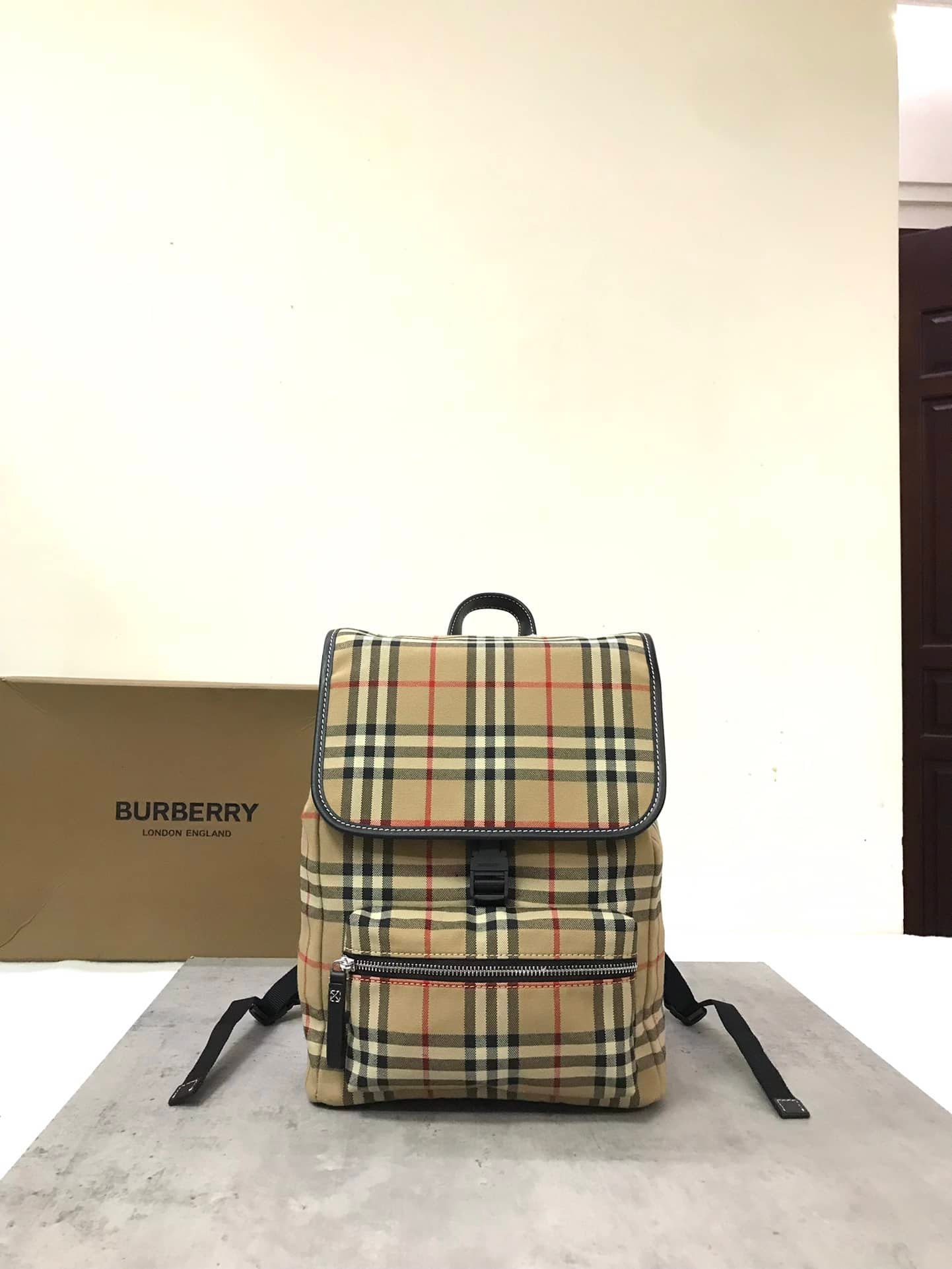 Burberry Kids Check-Pattern Zip-Fastening Backpack