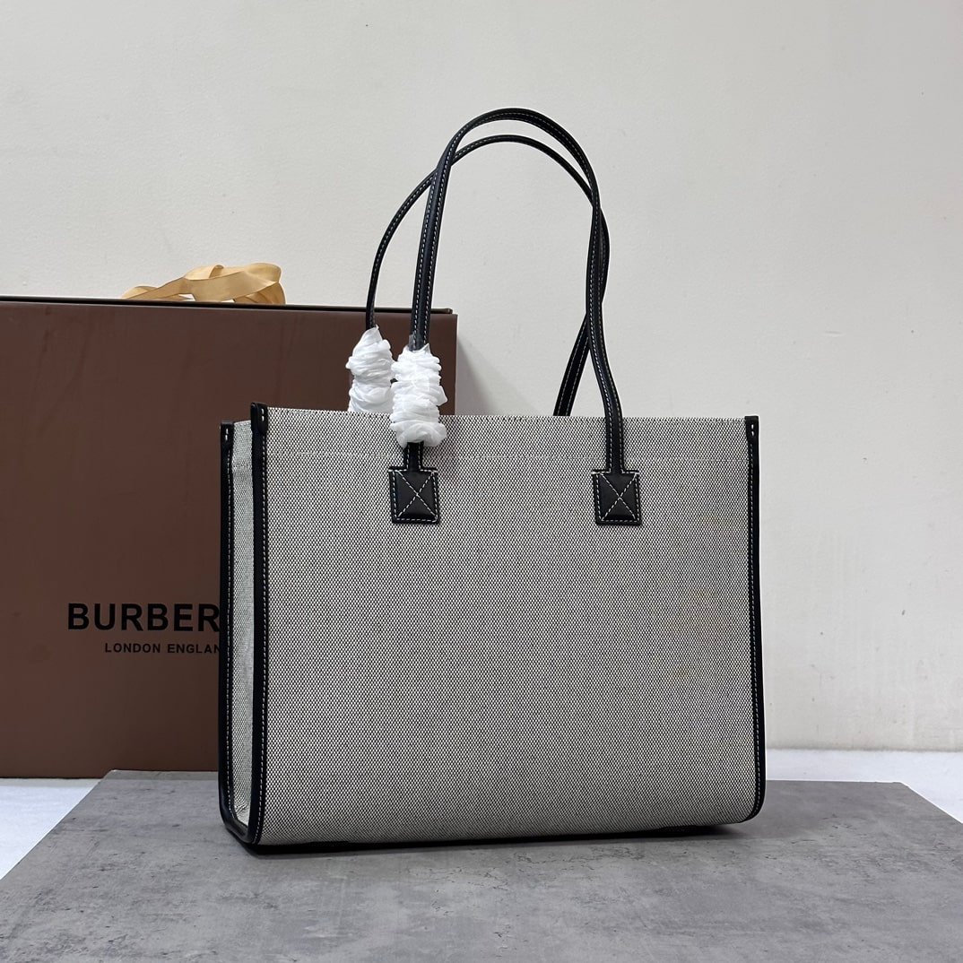 Burberry Small Freya Tote Bag