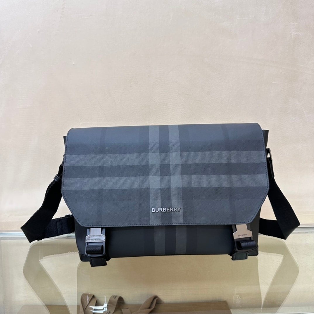Burberry Large Wright Bag
