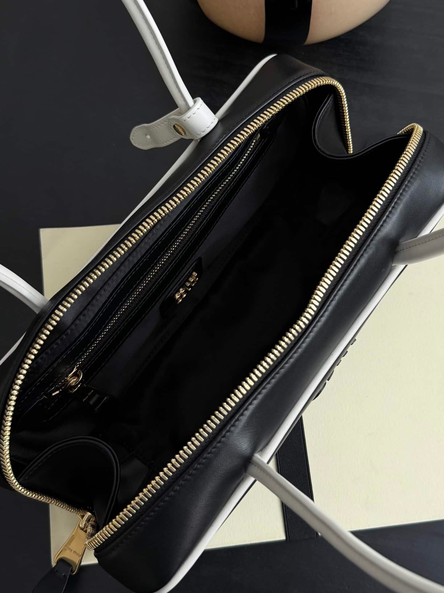 Miu Miu Beau Leather Tote Bag