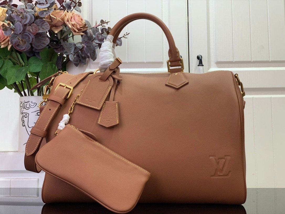 Louis Vuitton LV Speedy P9 Bandoulière 40