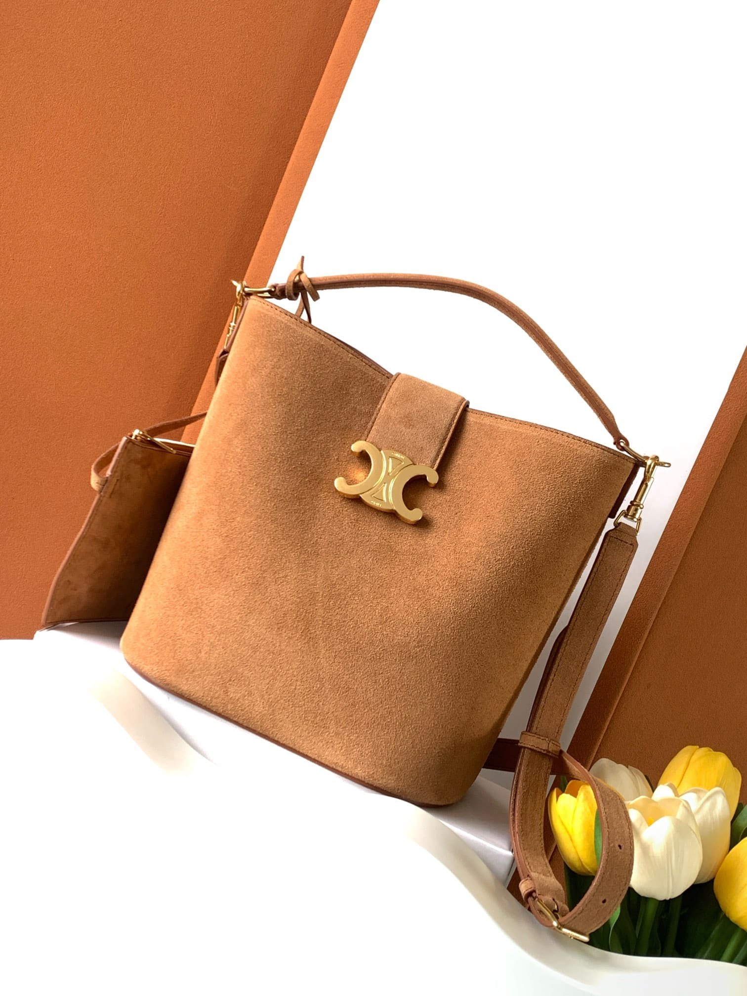 Celine Bucket Louise