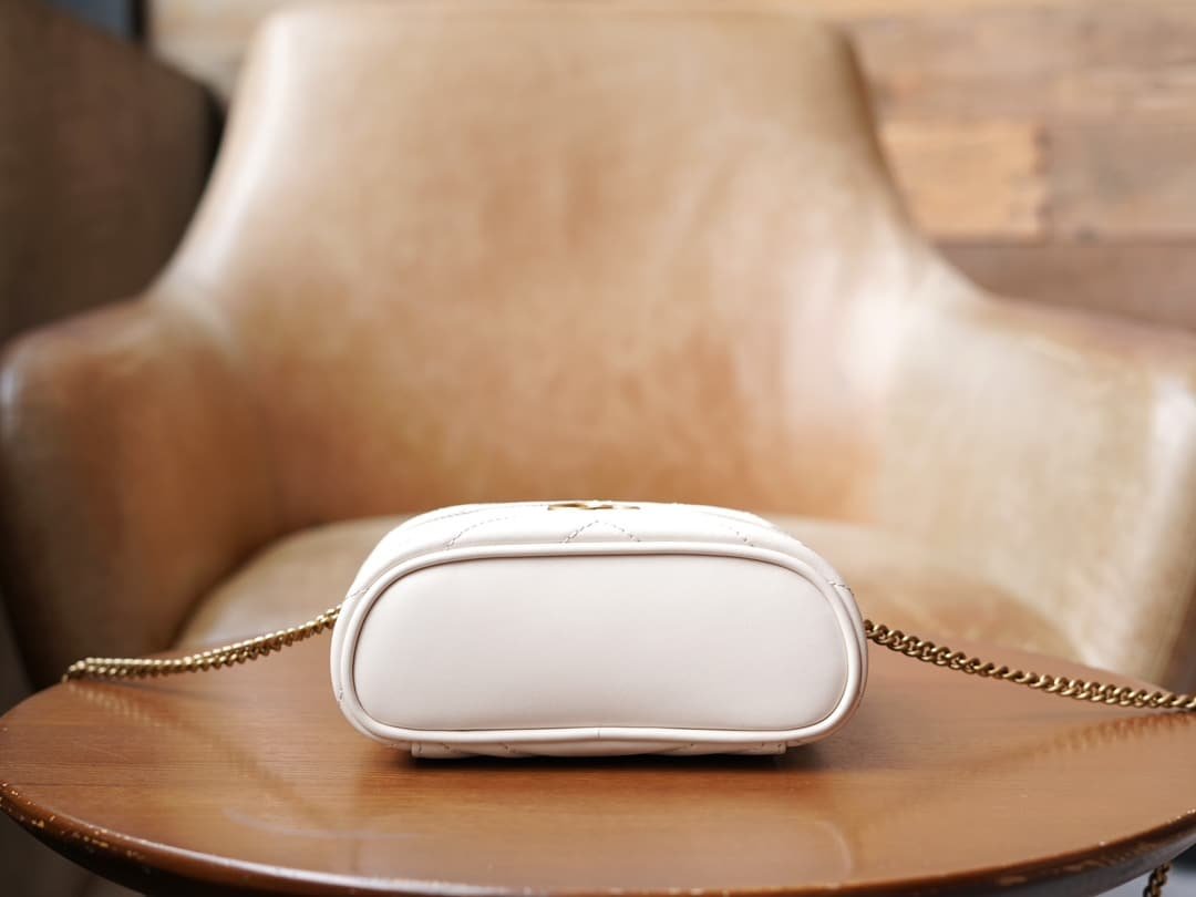 Gucci Mini GG Makeup Case