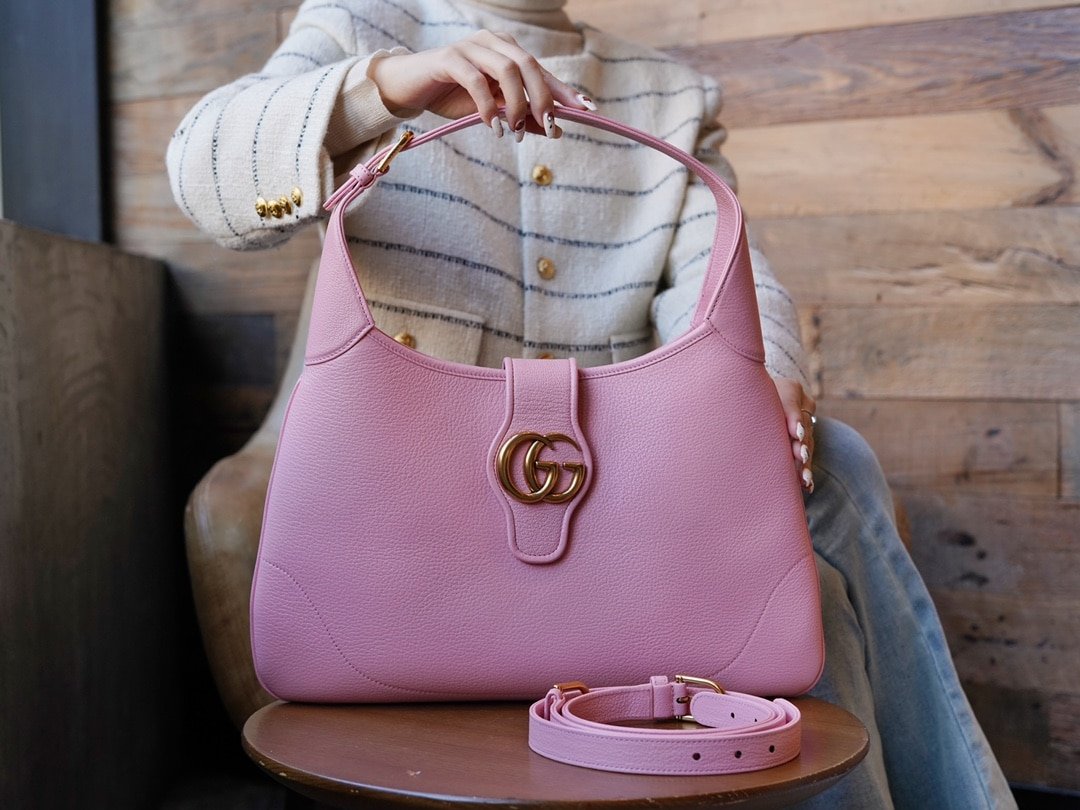 Gucci Medium Aphrodite Shoulder Bag