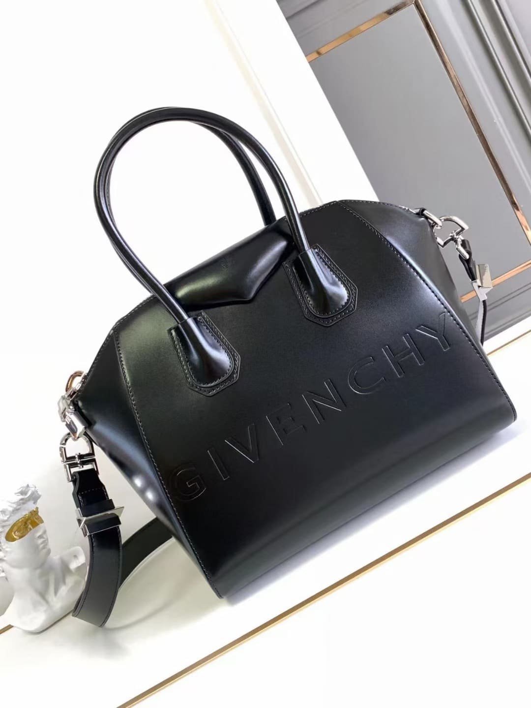 Givenchy Antigona Bag
