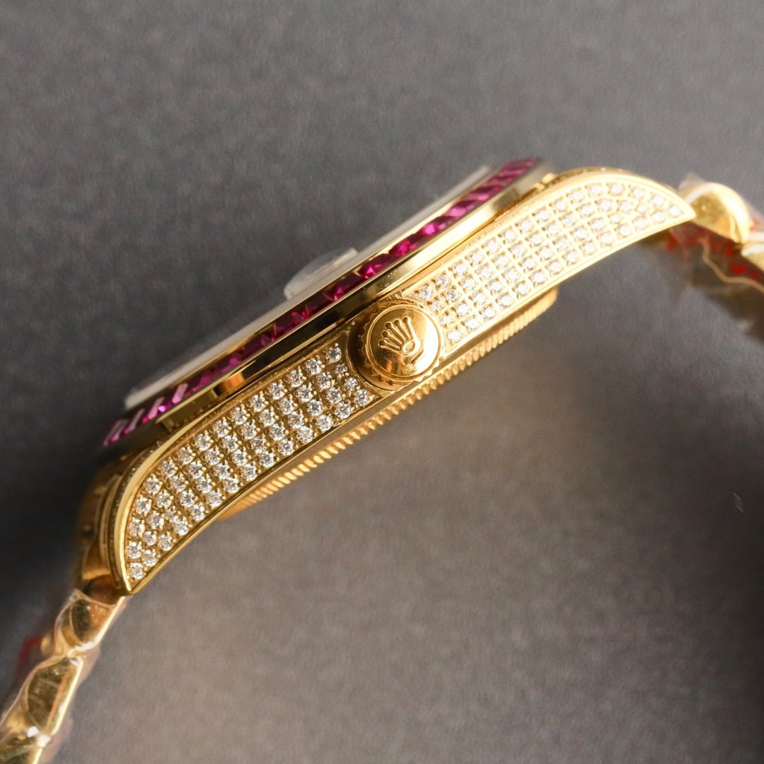 Rolex Yellow Gold Day-Date 40mm