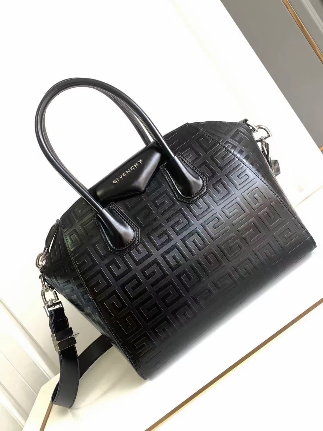 Givenchy Antigona Bag