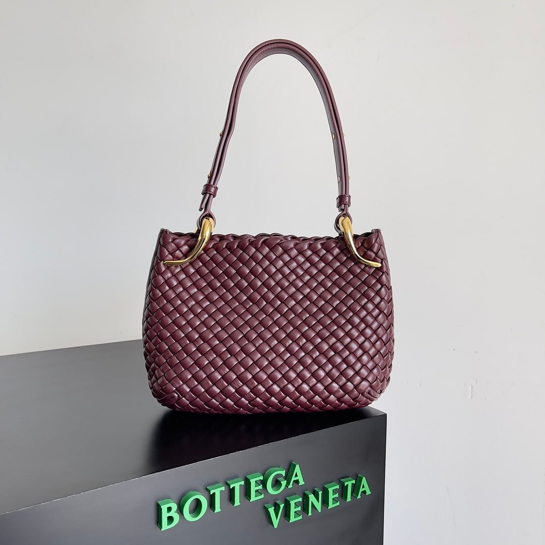 Bottega Veneta Clicker Bag