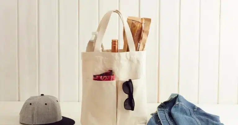 Tote vs. Shoulder Bag